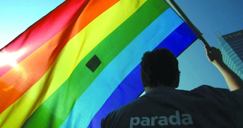 Rewolucja bocznymi drzwiami