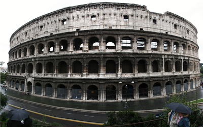 Papieska Droga Krzyżowa w Koloseum