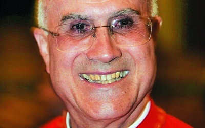 Zdziwiony kardynał