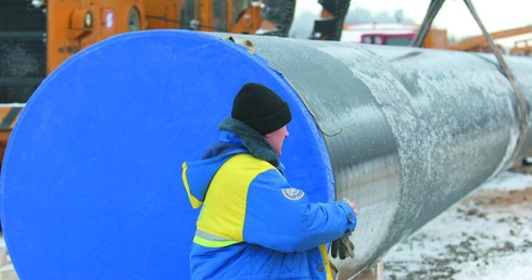 Wielka rura poza Polską