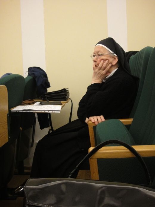 "Kościół domem budowanym przez miłość (por. 1 Kor 8,1)" 