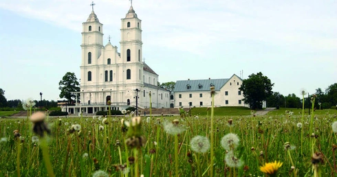 Kraj, w którym klękają konie