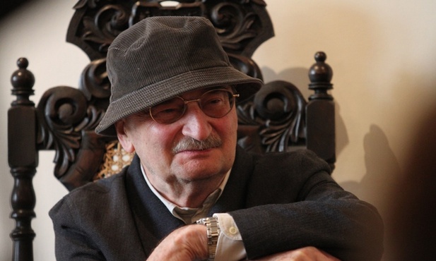 Mrożek odznaczony