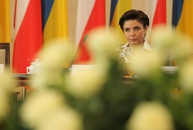 „Ministra” poprawna, ale niezręczna