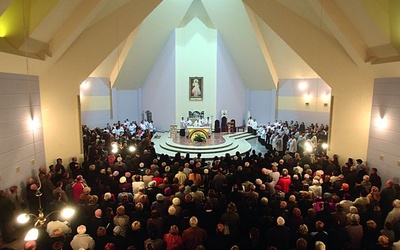  Konsekracja kościoła pw. Miłosierdzia Bożego w Pszczynie – 9.11.2011 r.