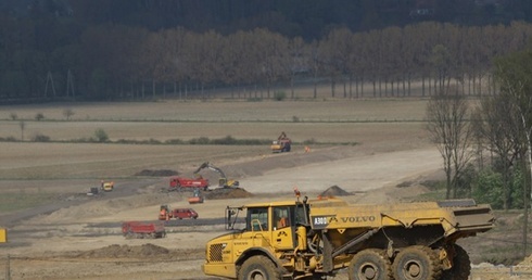 Autostrada o 115 dni później