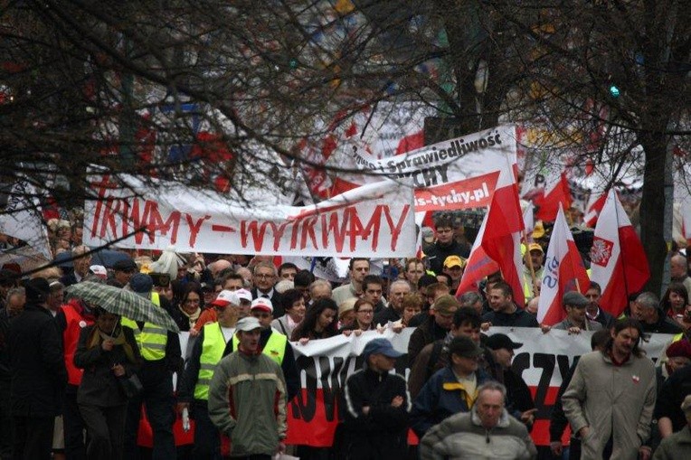 Marsz w obronie wolnych mediów - Katowice