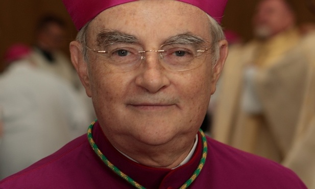 abp Henryk Hoser