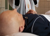 Ksiądz zmarł na białaczkę tydzień po święceniach