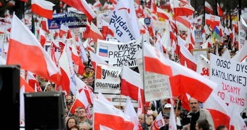 Marsz w obronie TV TRWAM