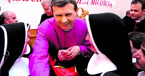 Słaby, ale ufny