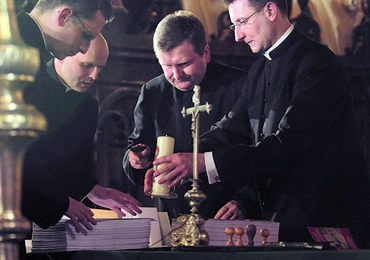 Dowody świętości zebrane