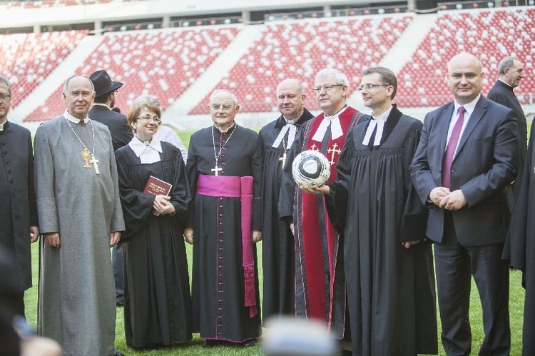 Poświęcenie kaplicy na Stadionie Narodowym