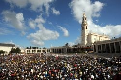 Fatima: 95. rocznica objawień MB