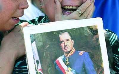 Pinochet nie żyje