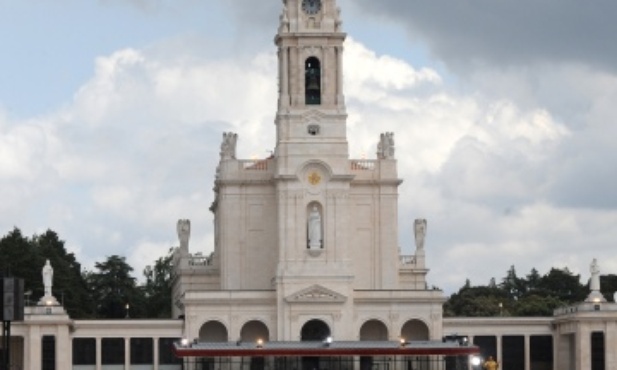 Fatima: Krytyka "kapitalizmu bez kontroli" 