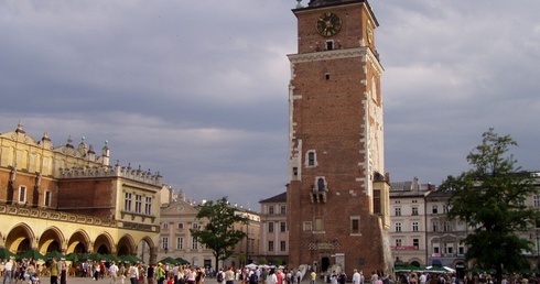9 kandydatów w seminarium 35+
