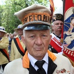 Mężczyźni w Piekarach 2012