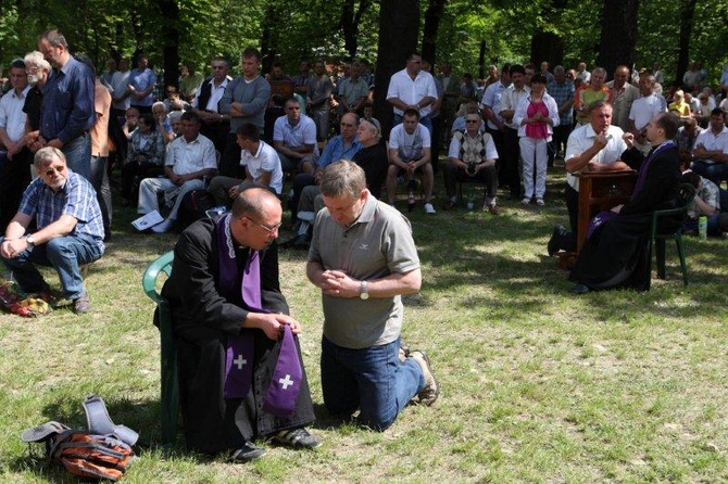 Mężczyźni w Piekarach 2012