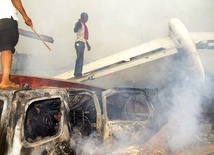 Katastrofa samolotu ze 147 osobami na pokładzie