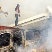 Katastrofa samolotu ze 147 osobami na pokładzie
