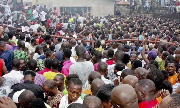 Nigeria: Samolot runął na miasto
