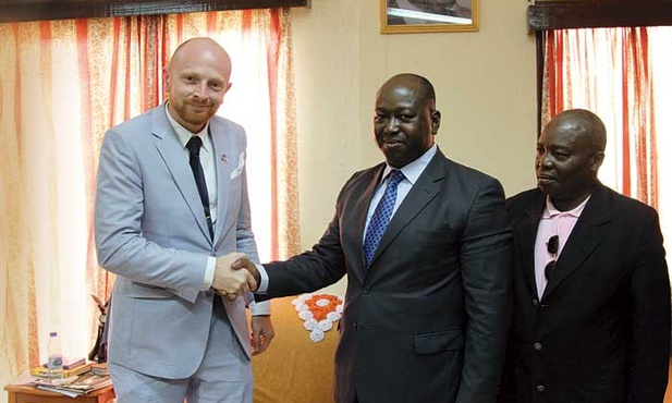 Krwawe diamenty lipnego konsula