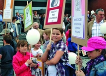  W opolskiej manifestacji, która przeszła w sercu miasta, uczestniczyło 2 tys. osób