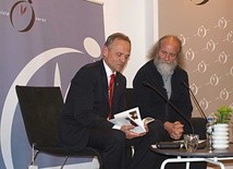  Prof. Stanisław Czudek (z lewej) cieszy się światowym uznaniem
