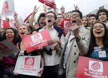 Francja: Socjaliści przejęli władzę