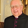 Ks. prał Witold Andrzejewski święcenia kapłańskie otrzymał 18 czerwca 1972 r. Od 1989 roku jest proboszczem parafii Niepokalanego Poczęcia NMP w Gorzowie Wlkp.  Ma 72 lata