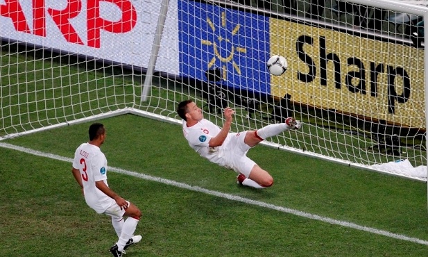 Był gol? Collina o nieuznanej bramce dla Ukrainy