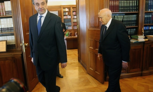 Z Bożą pomocą i lewicującymi partnerami