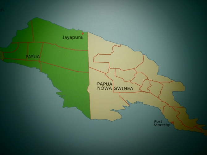 Mapa Papui - Nowej Gwinei
