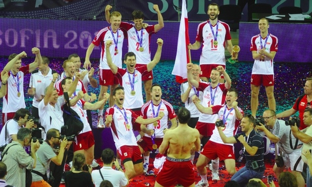 Owacyjne powitanie zwycięzców Ligi Światowej