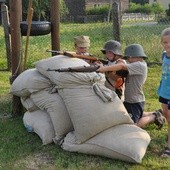 Przy ognisku o powstańcach