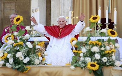 Benedykt XVI: obowiązkiem Kościoła jest głoszenie sprawiedliwości