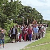  Aby powrócić do domu, pielgrzymi z Helu muszą przebyć  40 kilometrów