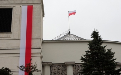 Sejm zdecyduje, czy zająć się związkami partnerskimi