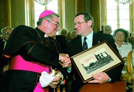 Abp Sławoj Leszek Głódź oraz historyk prof. Norman Davies