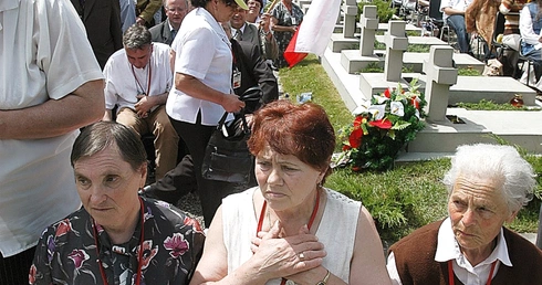 Cmentarz Orląt otwarty