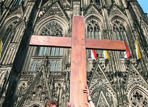 Dzień Młodzieży za 100 mln euro