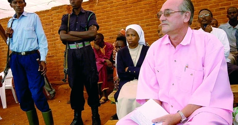 Ks. Guy Theunis 