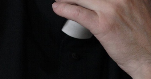 Pierwszy polski ksiądz zakażony koronawirusem ostatni raz sprawował liturgię 9 marca
