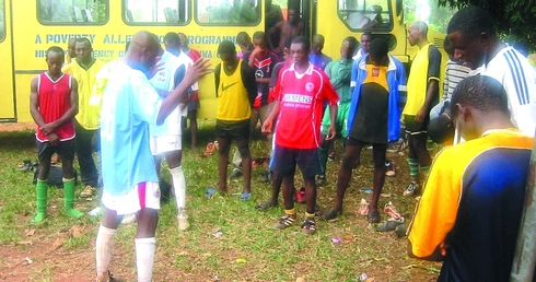 Modlitwa na boisku