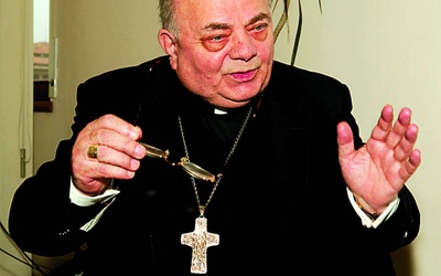 Biskup Elio Sgreccia 