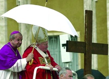 Abp Stanisław Dziwisz i Jan Paweł II