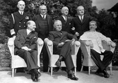 Przywódcy trzech mocarstw w Poczdamie: Clement Attlee, Harry Truman, Józef Stalin