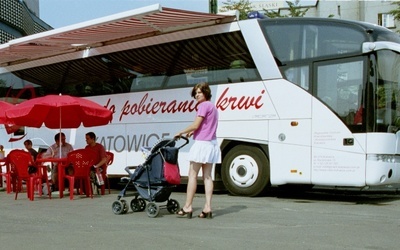 Pieniądze za ustawienie krwiobusa