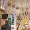  Ks. proboszcz Kazimierz Grela jest przekonany, że troska o kościół to świadectwo wiary i ofiarności parafian